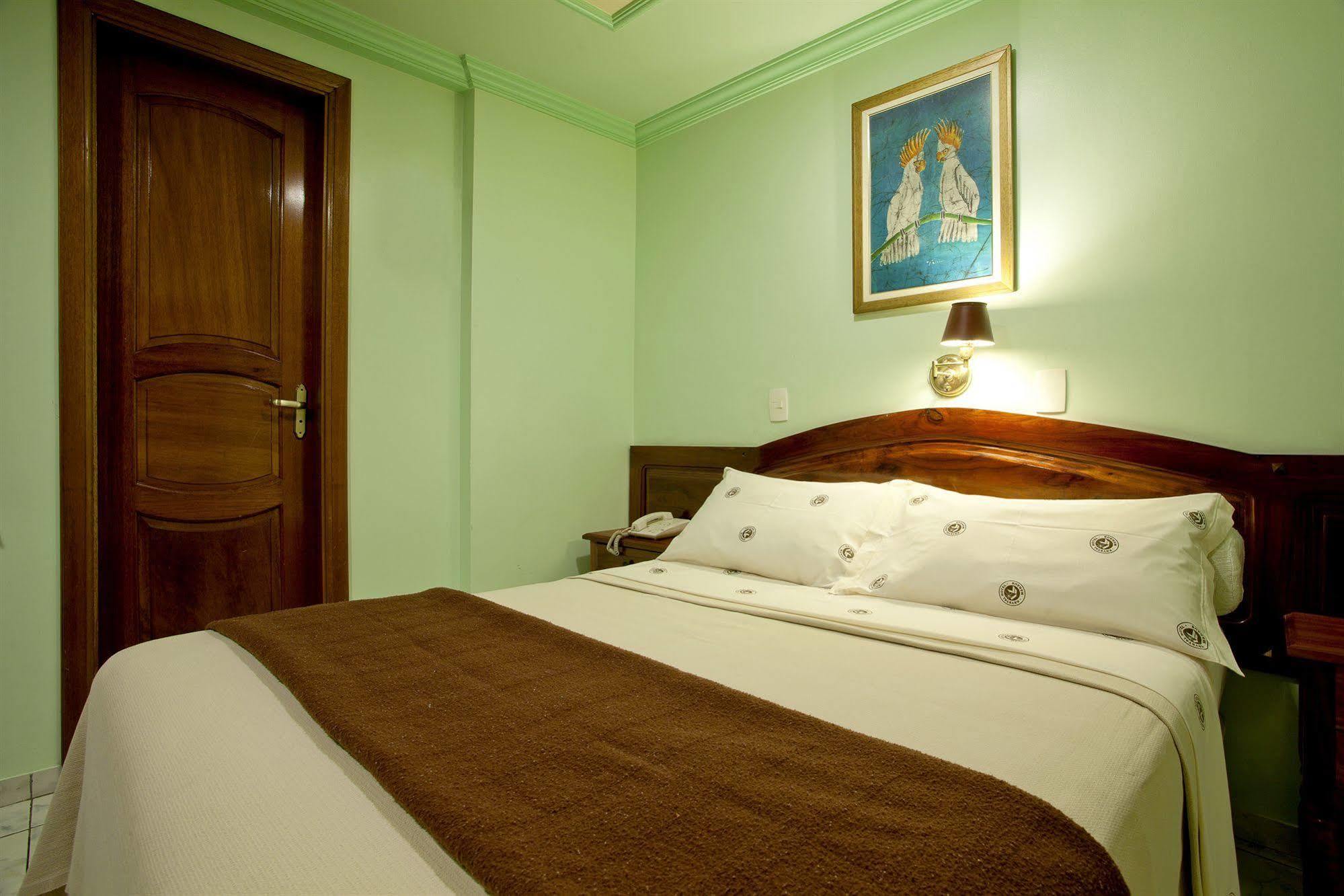 Krystal Hotel Manaus Zewnętrze zdjęcie