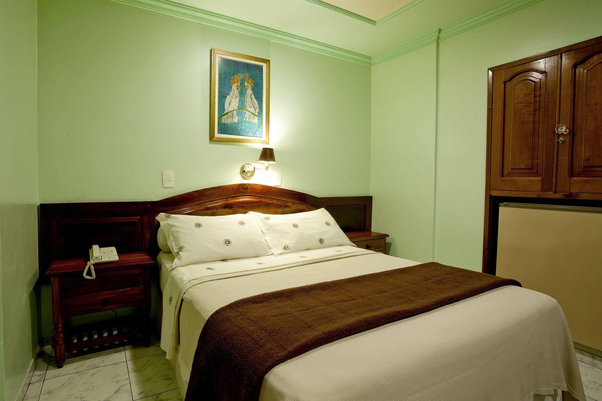 Krystal Hotel Manaus Zewnętrze zdjęcie